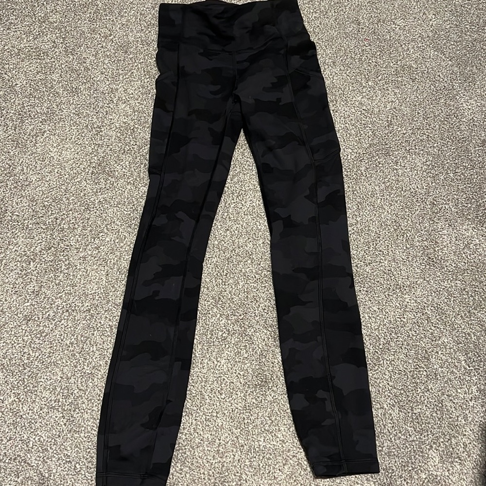 Camo Lululemon leggings
